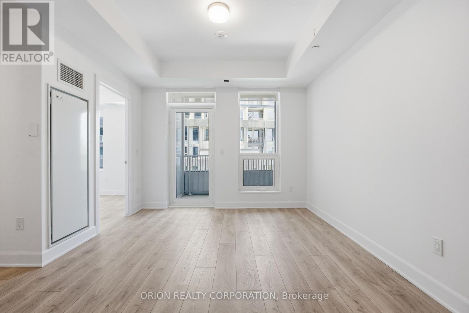 308 - 3240 William Coltson Avenue Property Photo 17