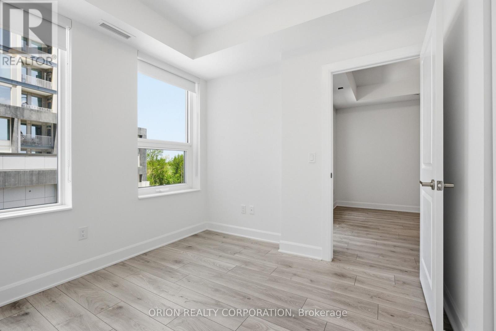 308 - 3240 William Coltson Avenue Property Photo 21