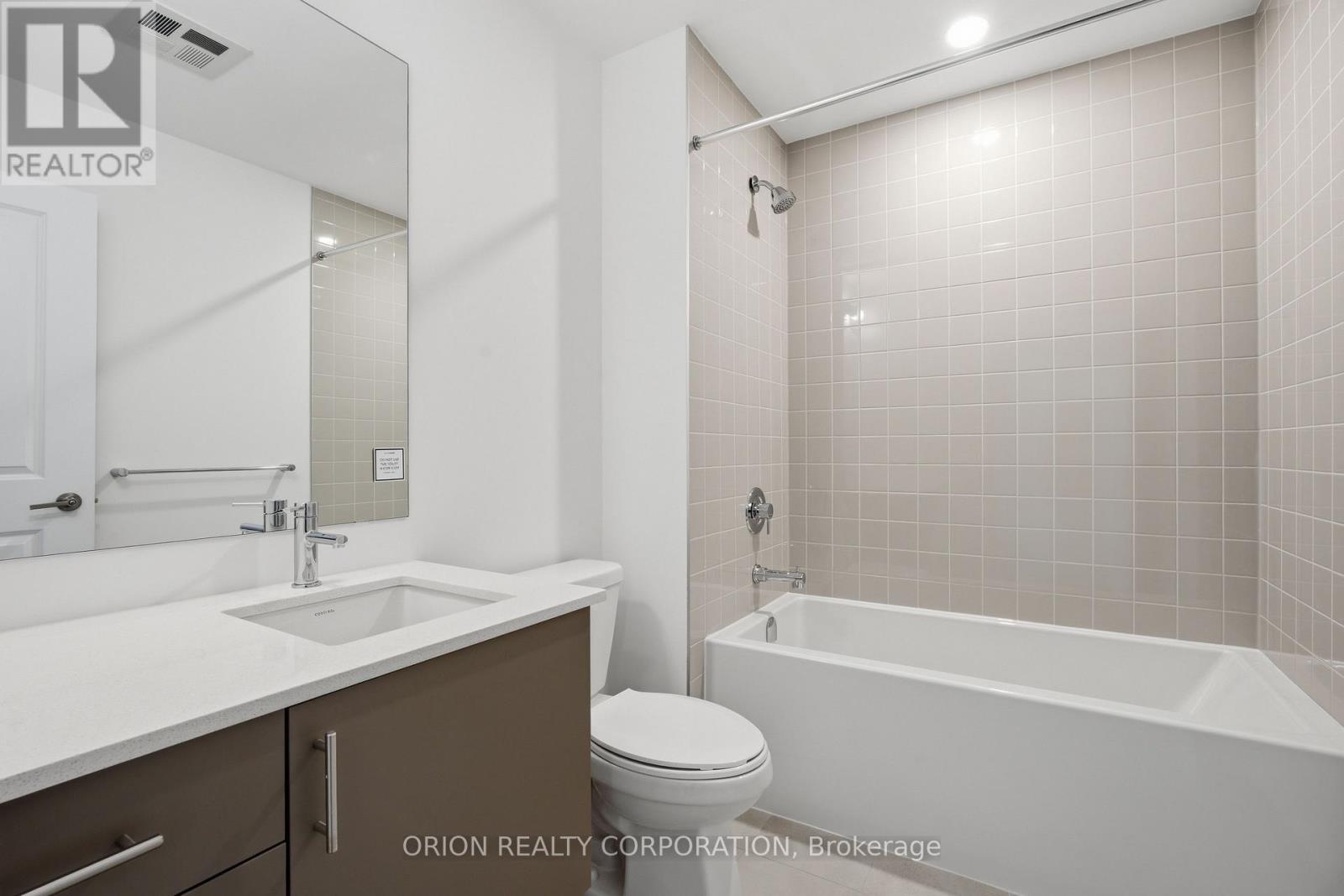 308 - 3240 William Coltson Avenue Property Photo 22