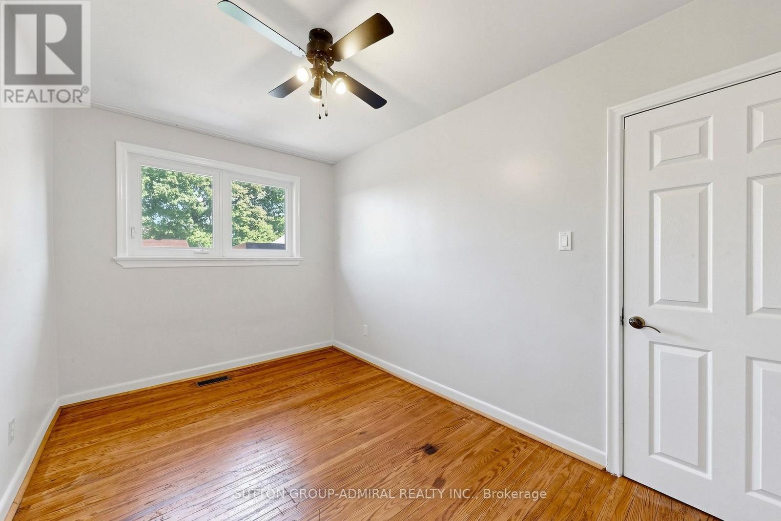 34 Paragon Road Property Photo 9