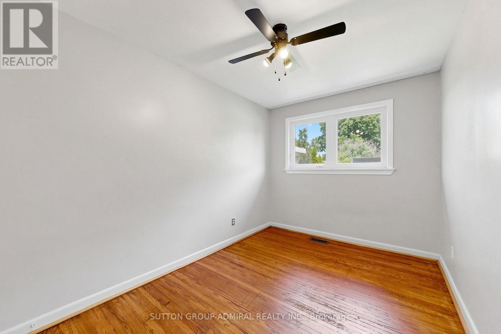 34 Paragon Road Property Photo 10