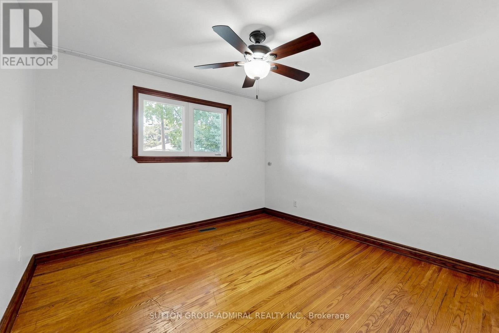 34 Paragon Road Property Photo 11