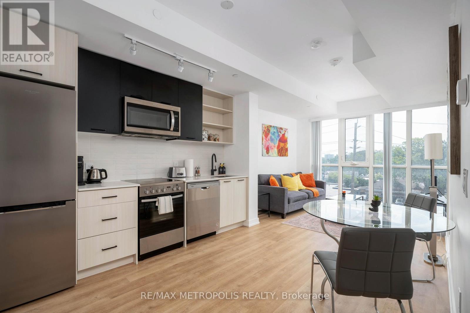 407 - 2300 St Clair Avenue W Property Photo 2