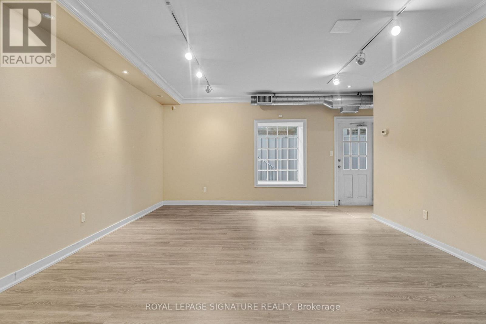 Suite 1 - 126 Trafalgar Road Property Photo 15
