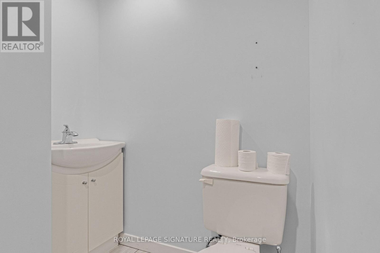 Suite 1 - 126 Trafalgar Road Property Photo 22