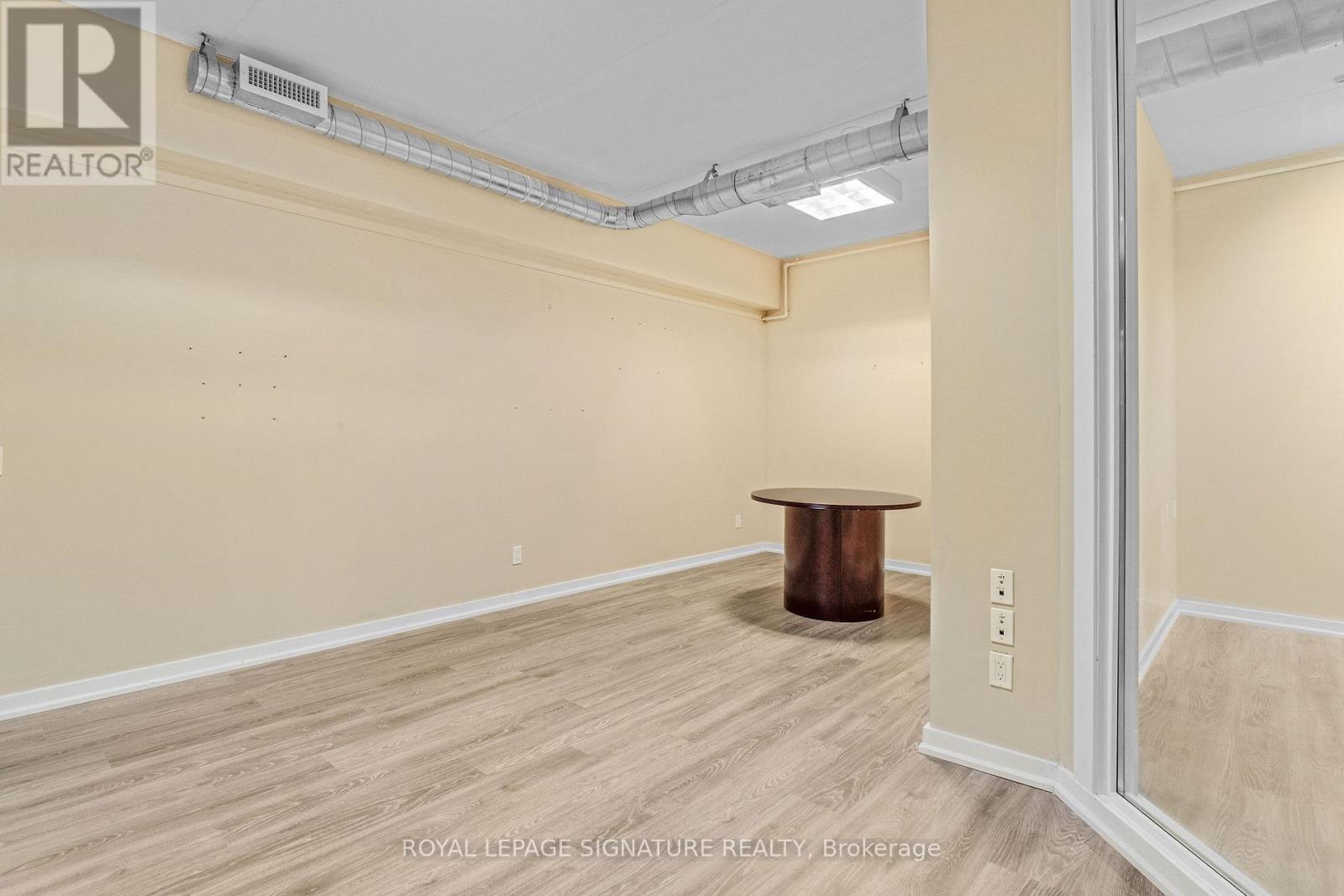 Suite 1 - 126 Trafalgar Road Property Photo 24