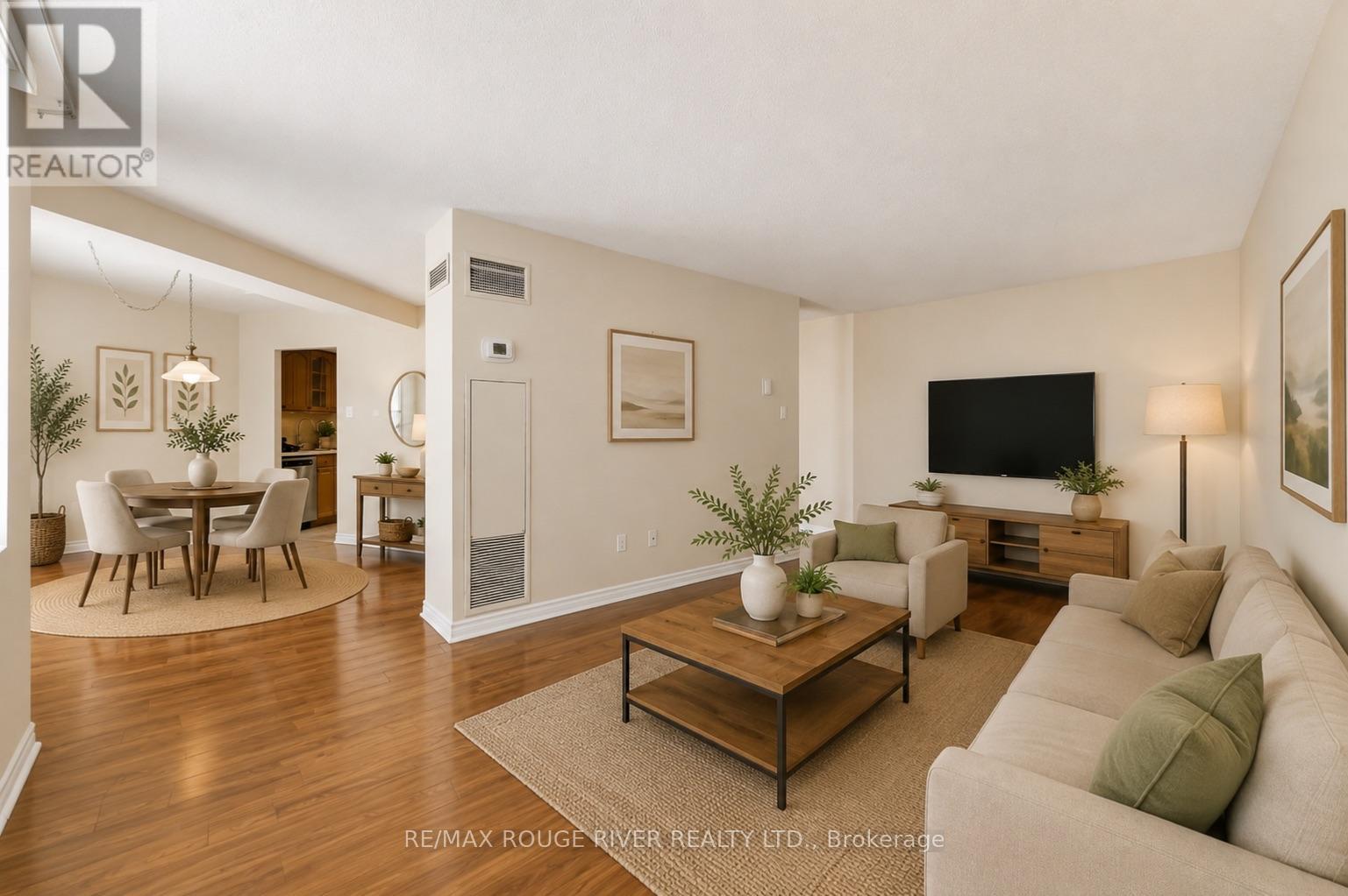 1008 - 3650 Kaneff Crescent Property Photo 3