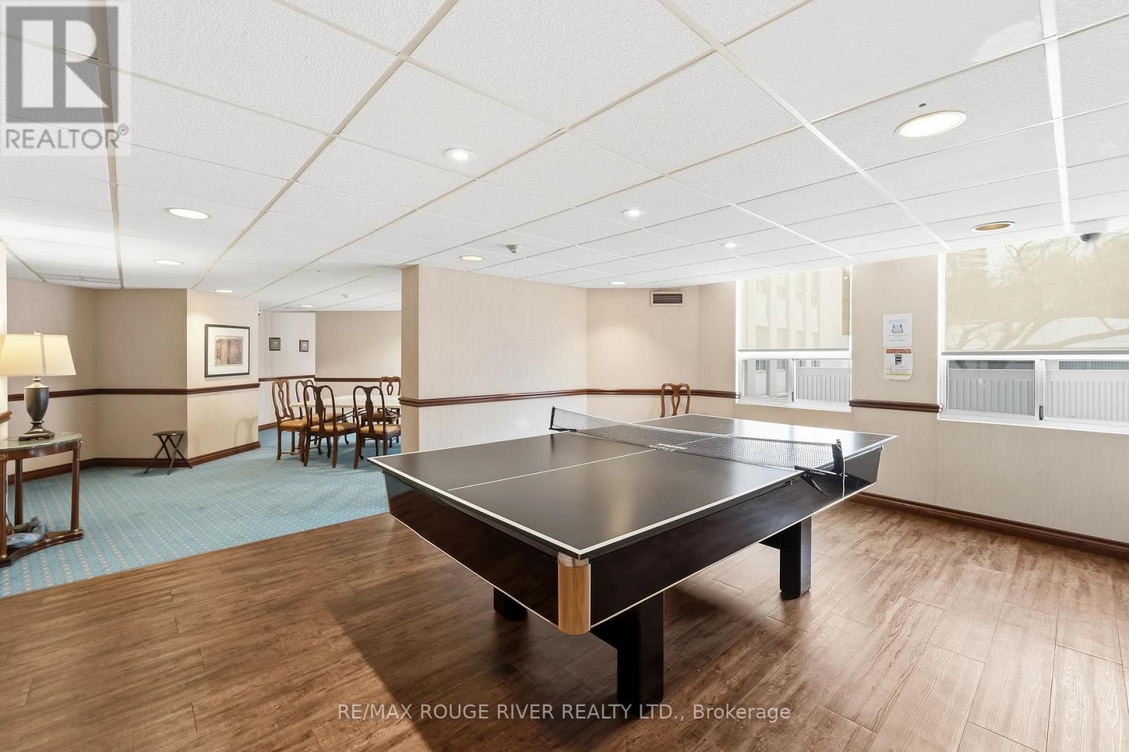 1008 - 3650 Kaneff Crescent Property Photo 16