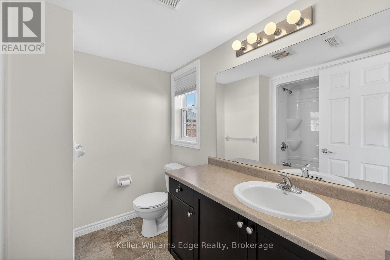 301 - 1350 Main Street E Property Photo 26