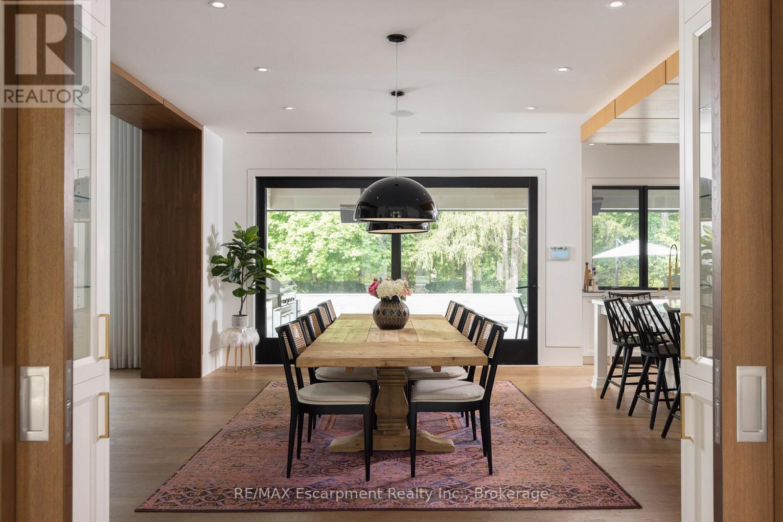 129 Wolfdale Avenue Property Photo 8