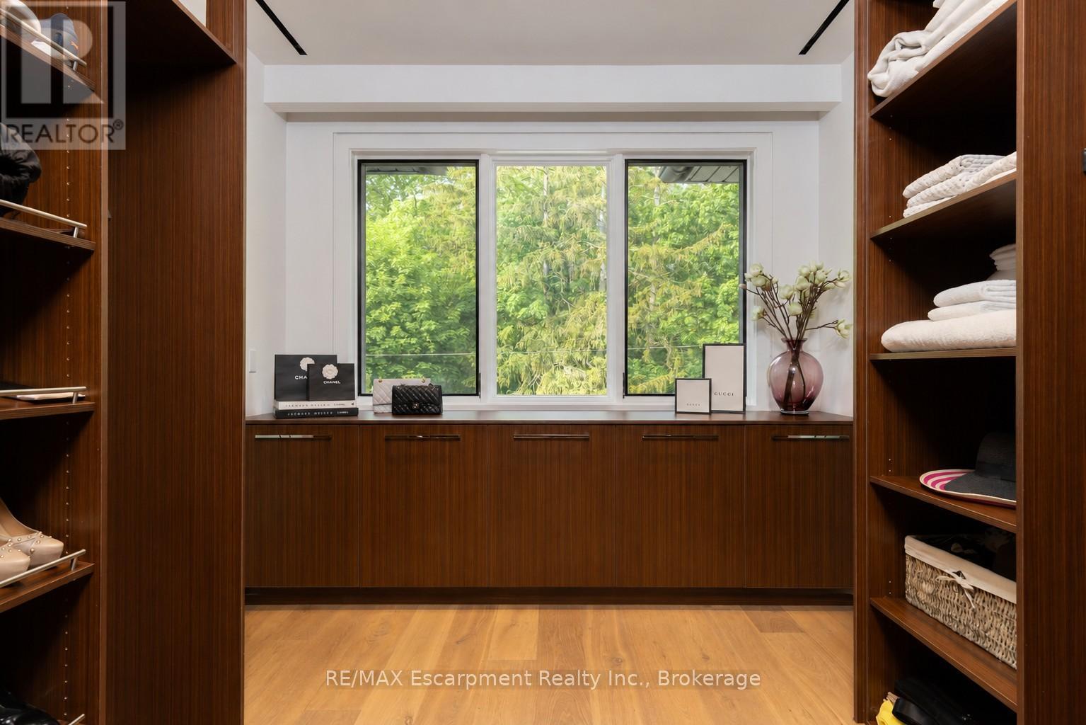 129 Wolfdale Avenue Property Photo 22
