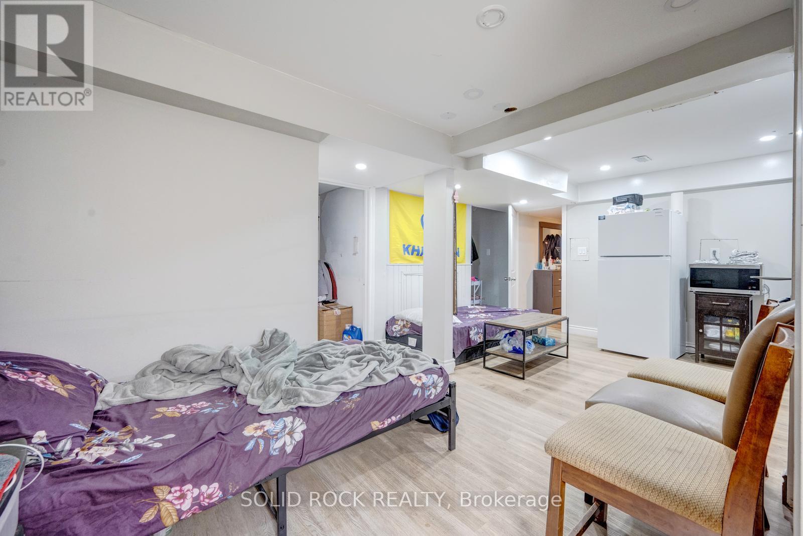 60 Martindale Crescent Property Photo 30