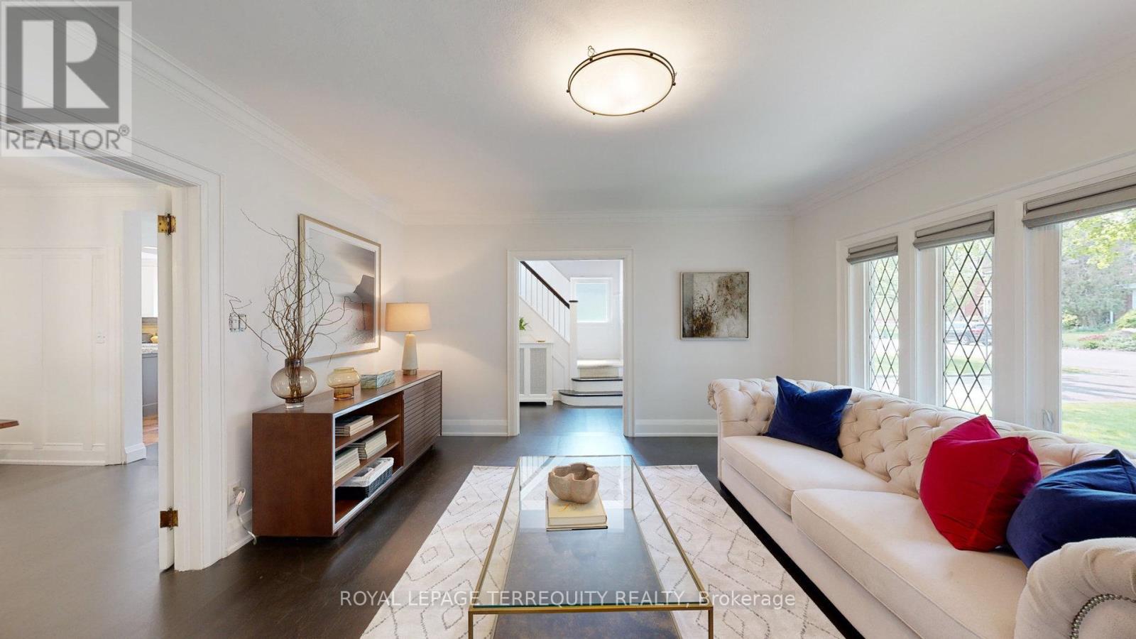 65 Burnhamthorpe Crescent Property Photo 12