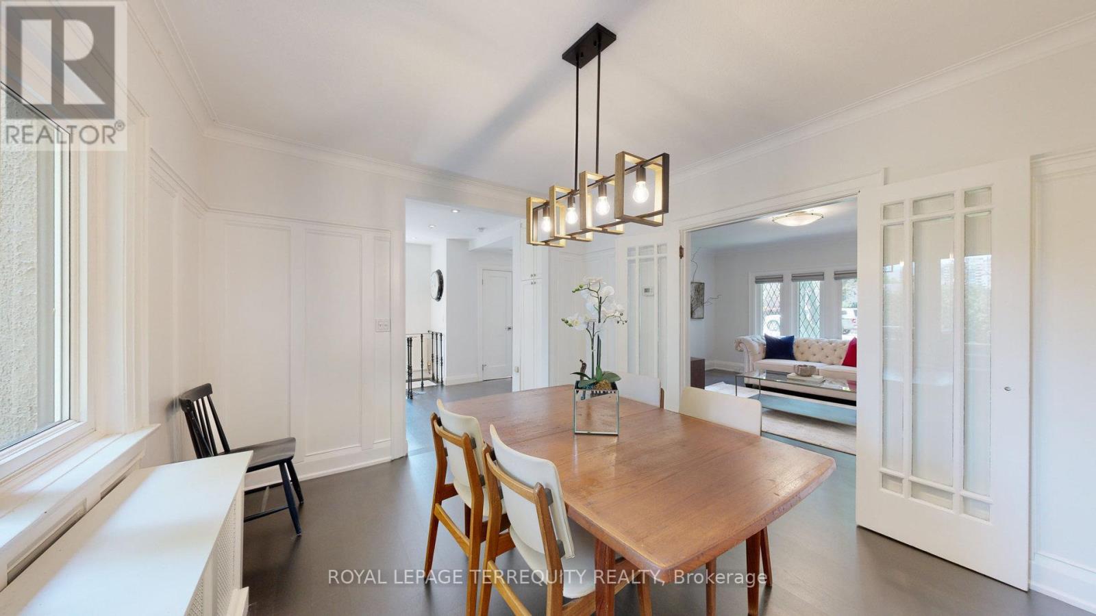 65 Burnhamthorpe Crescent Property Photo 13