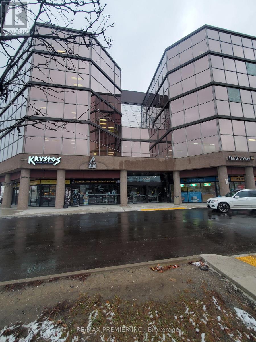 421 - 3200 Dufferin Street Property Photo 2