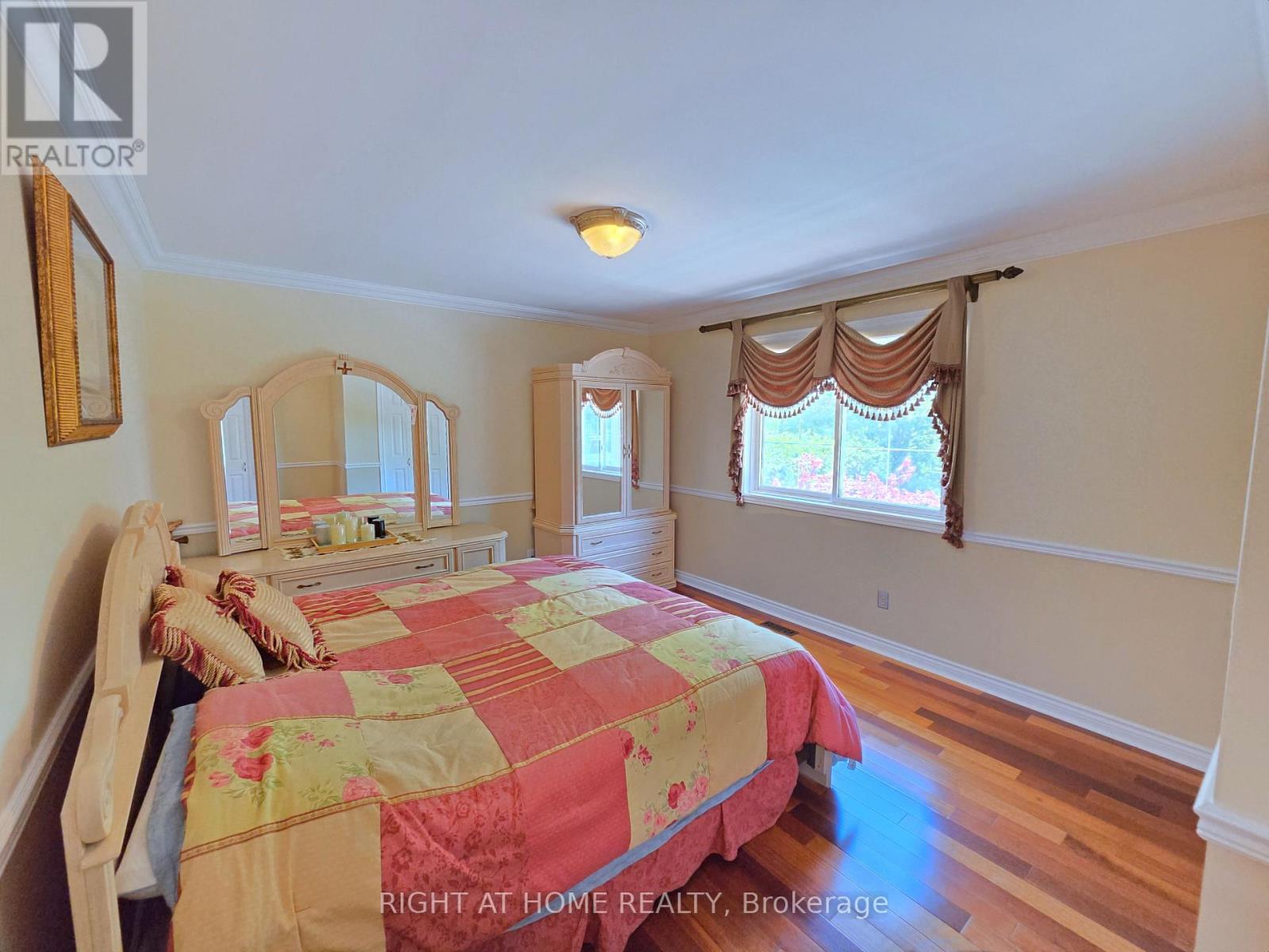 2428 Old Carriage Road Property Photo 32