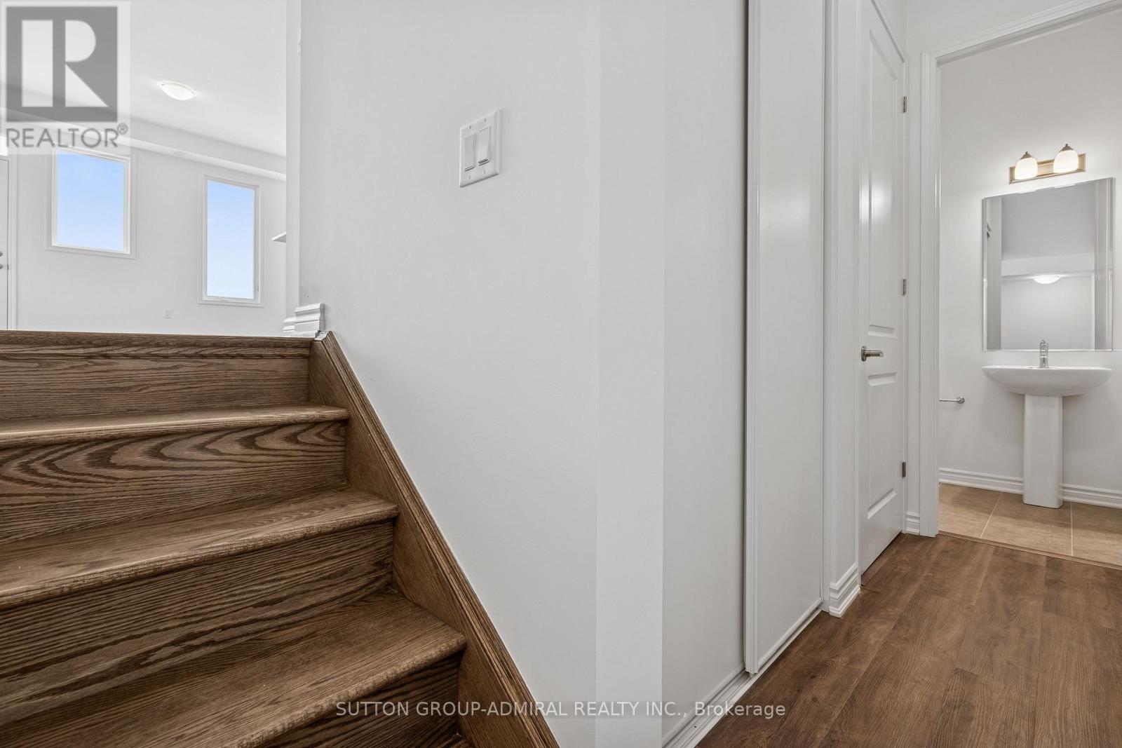 48 Elmer Moss Avenue Property Photo 6