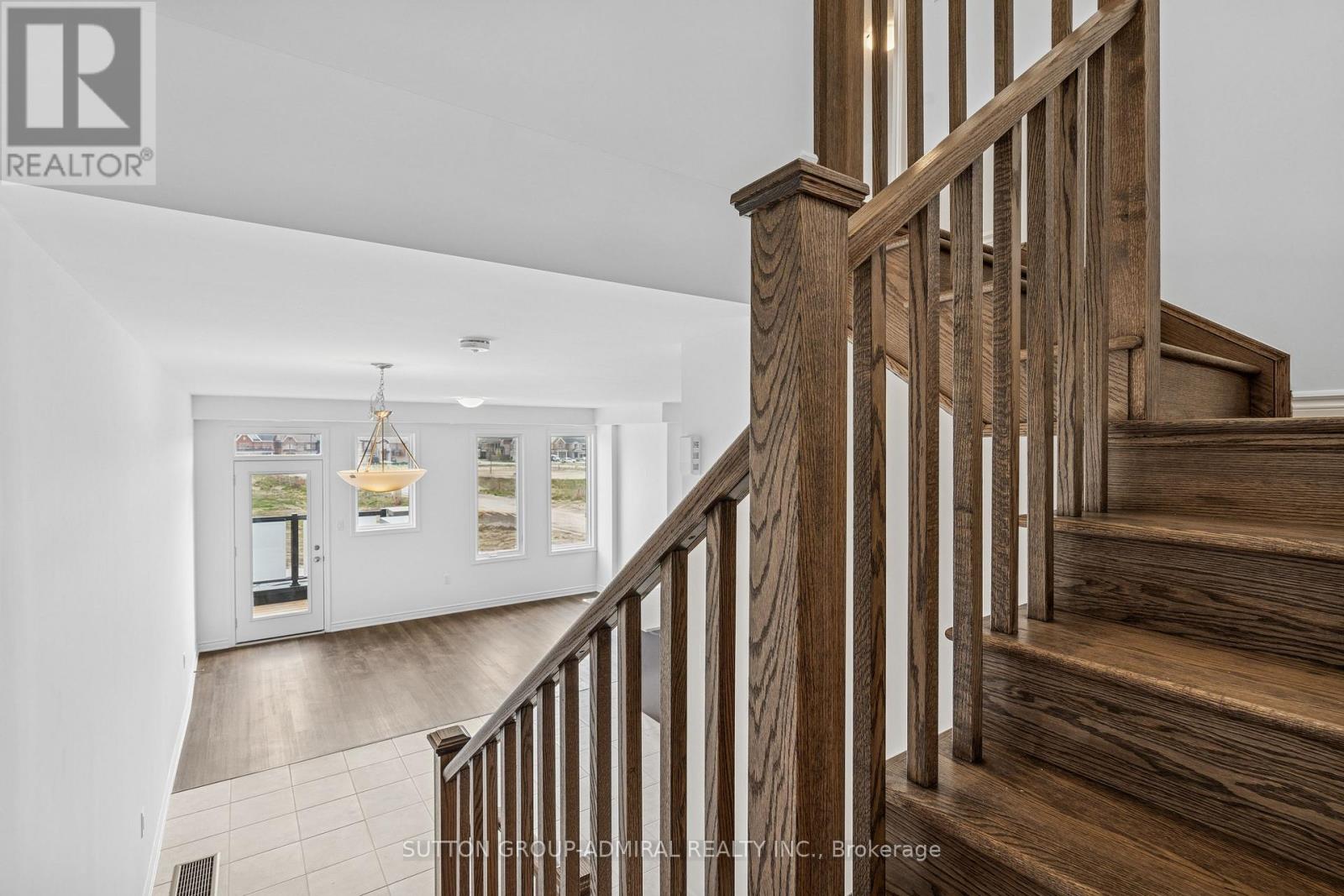 48 Elmer Moss Avenue Property Photo 16