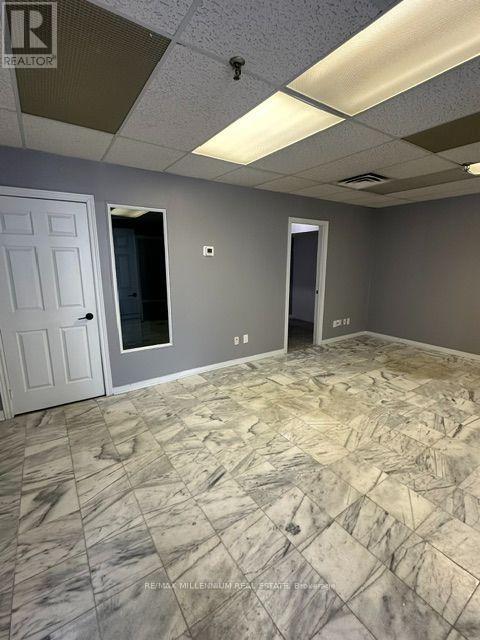 58 - 750 Oakdale (ground Floor) Street Property Photo 4