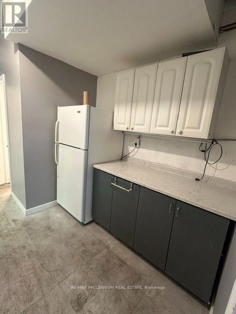 58 - 750 Oakdale (ground Floor) Street Property Photo 11