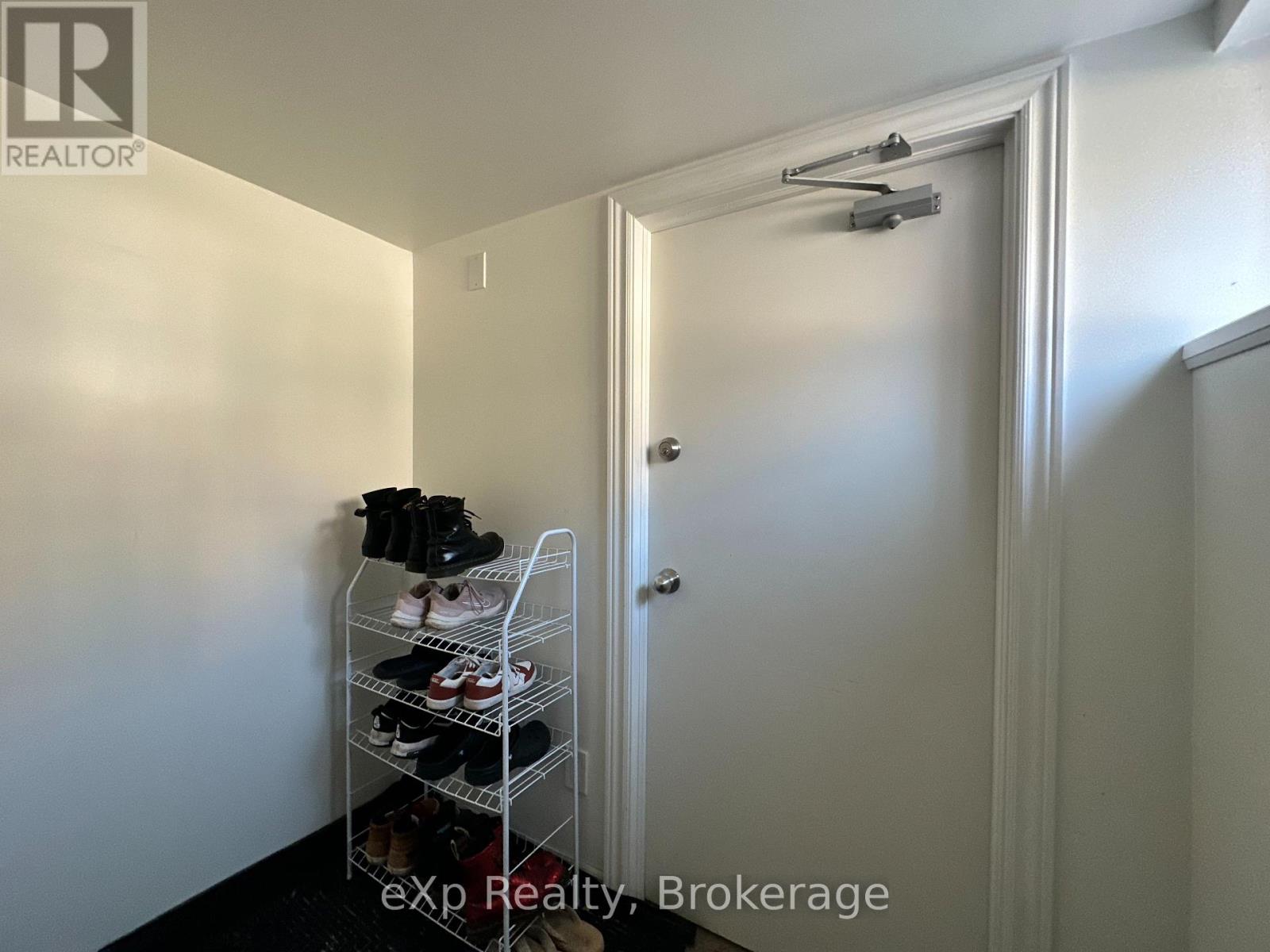 3 - 36 Second Street Property Photo 18