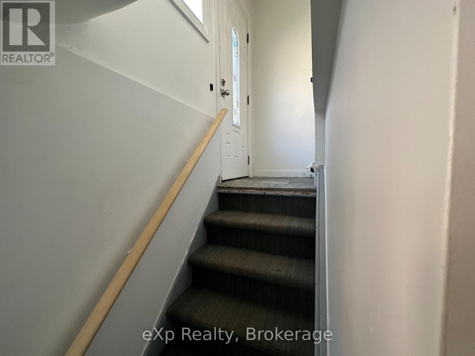 3 - 36 Second Street Property Photo 22