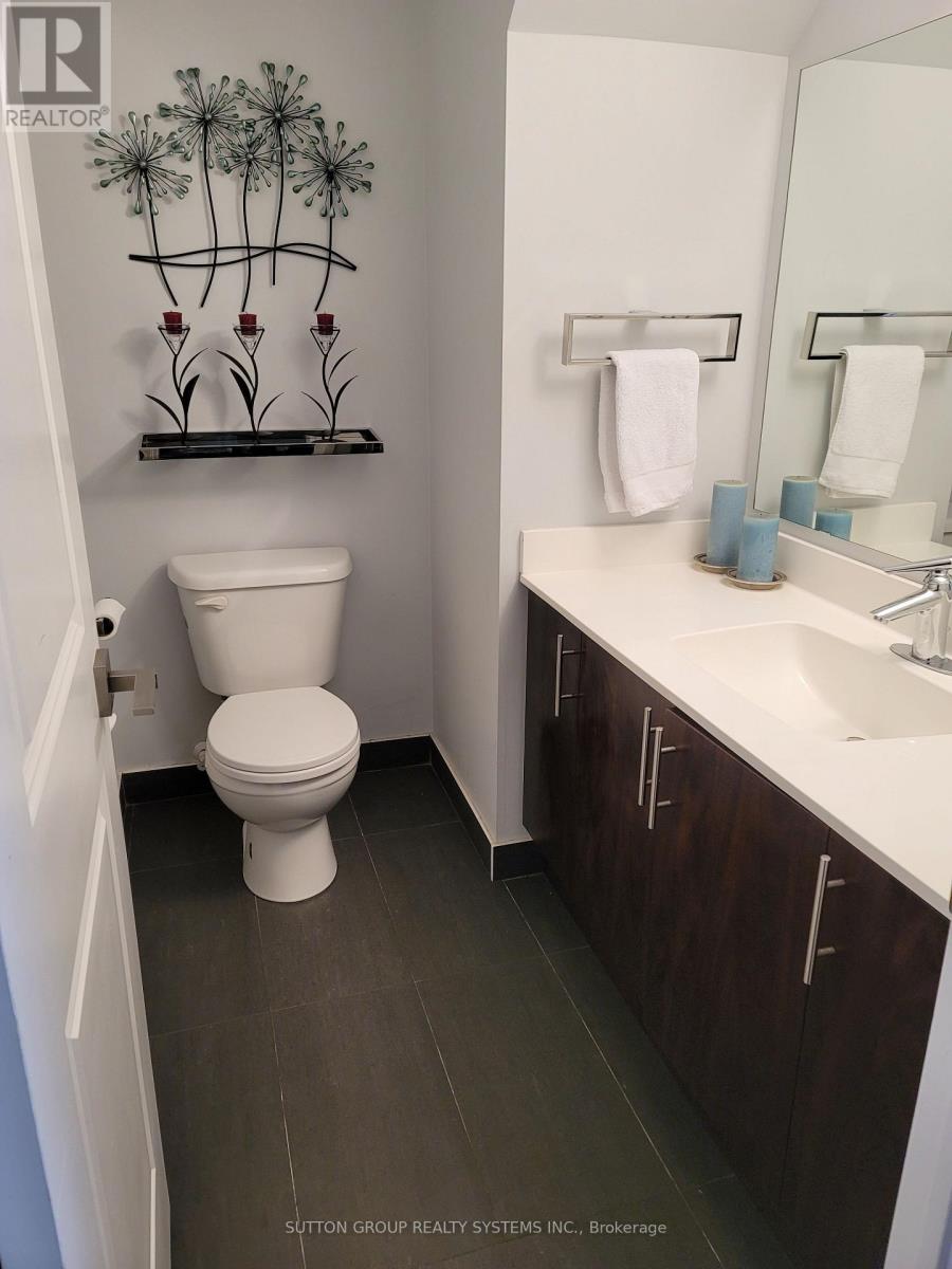 Ph11 - 1070 Sheppard Avenue W Property Photo 8