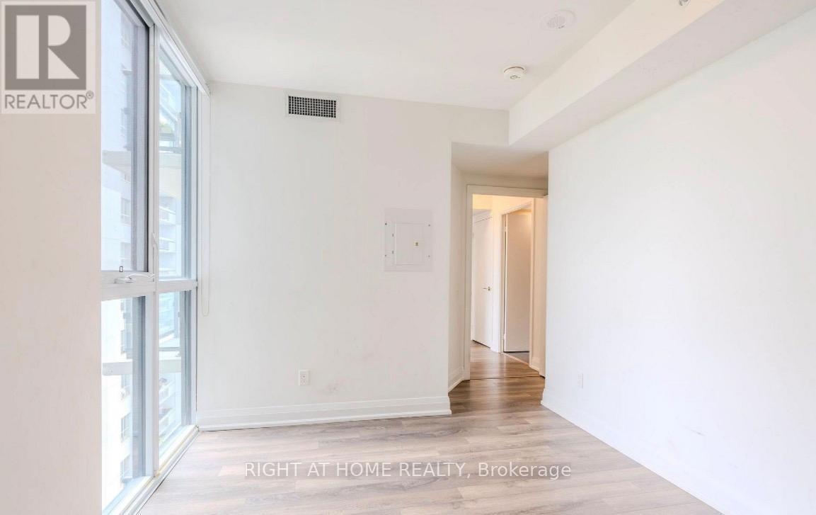 1801 - 1461 Lawrence Ave W Avenue Property Photo 20