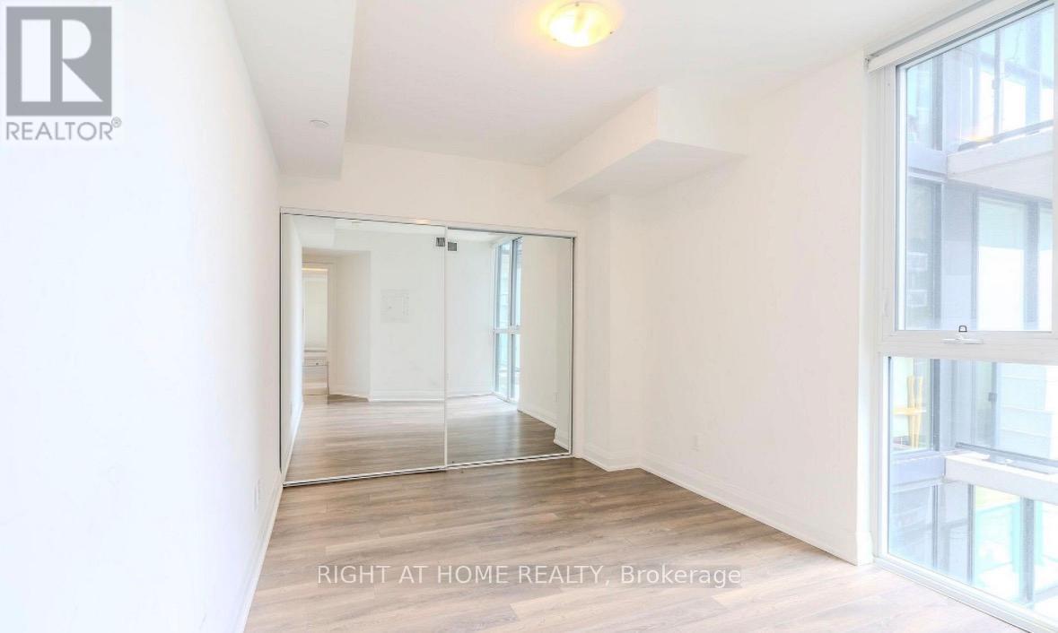 1801 - 1461 Lawrence Ave W Avenue Property Photo 23