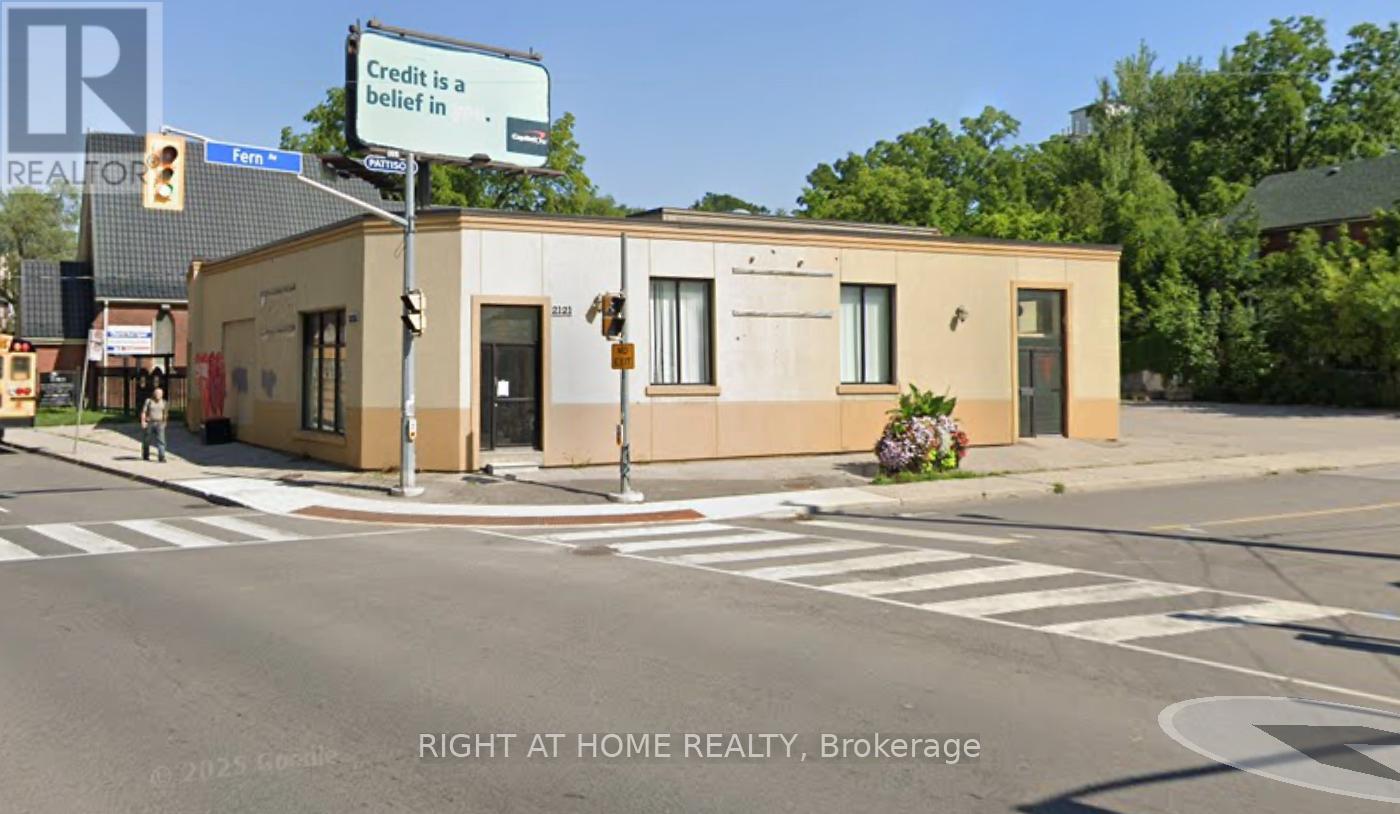 2121 Weston Road Property Photo 1
