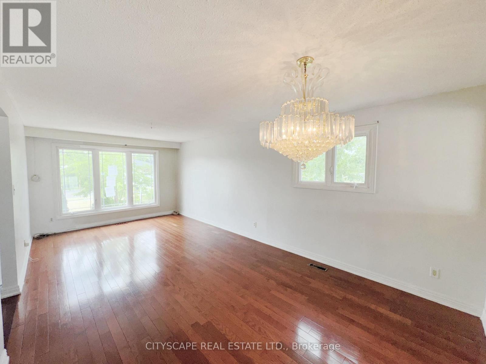 3720 Brandon Gate Drive Property Photo 8