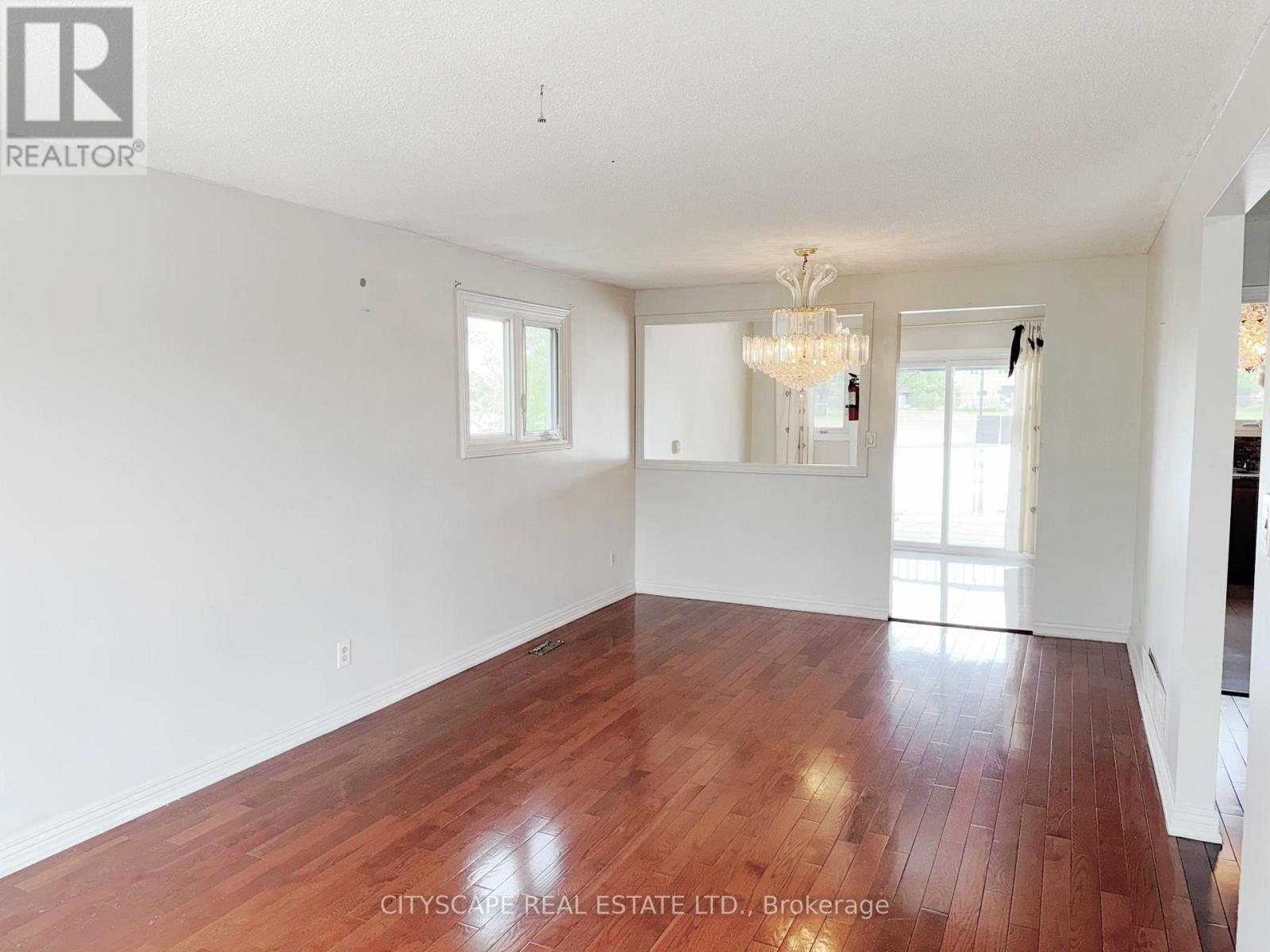 3720 Brandon Gate Drive Property Photo 9