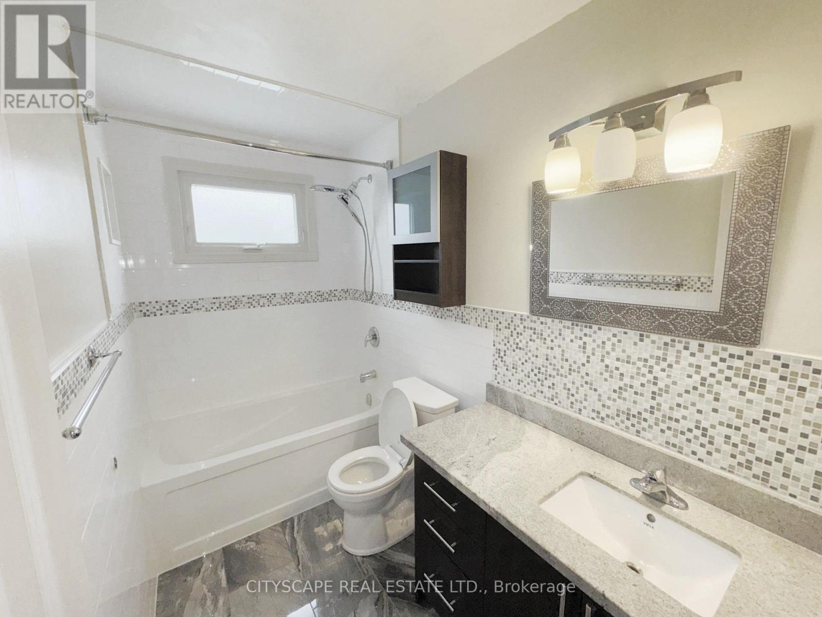 3720 Brandon Gate Drive Property Photo 27