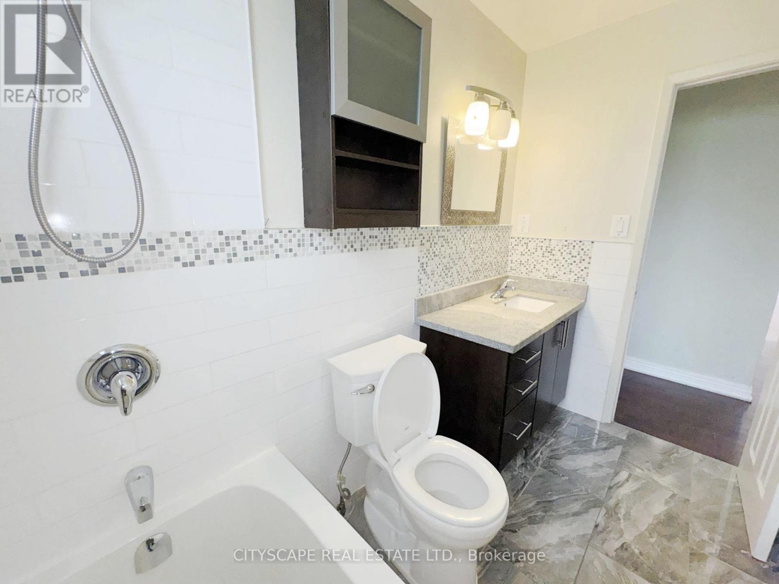 3720 Brandon Gate Drive Property Photo 28