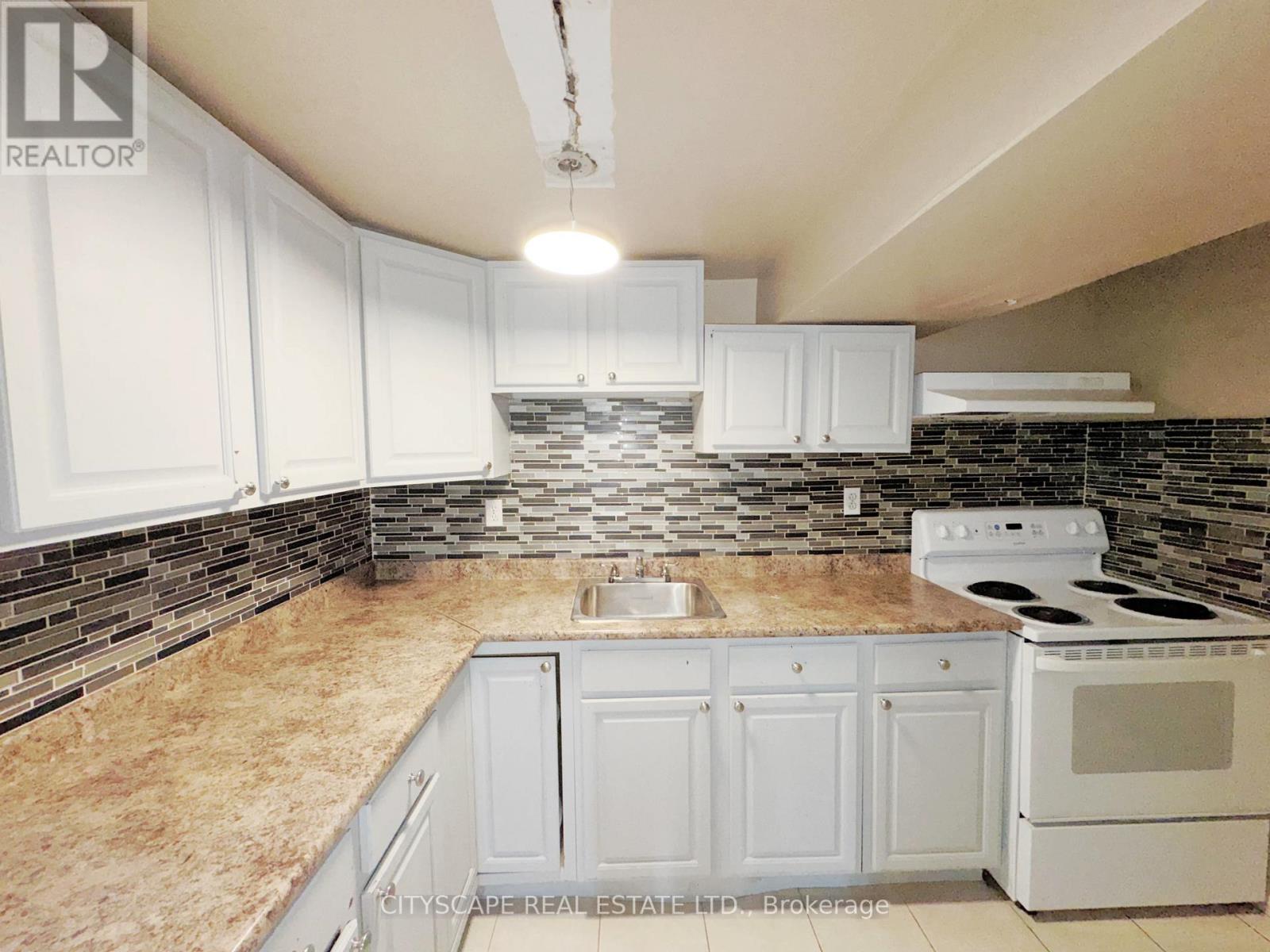 3720 Brandon Gate Drive Property Photo 38