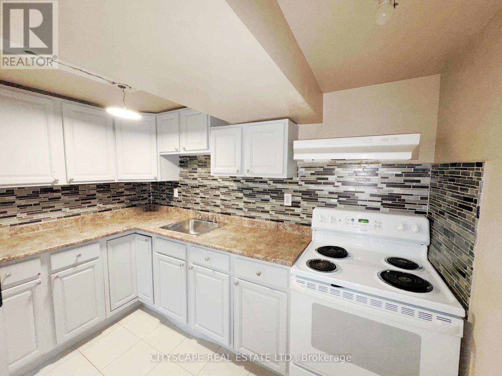 3720 Brandon Gate Drive Property Photo 39