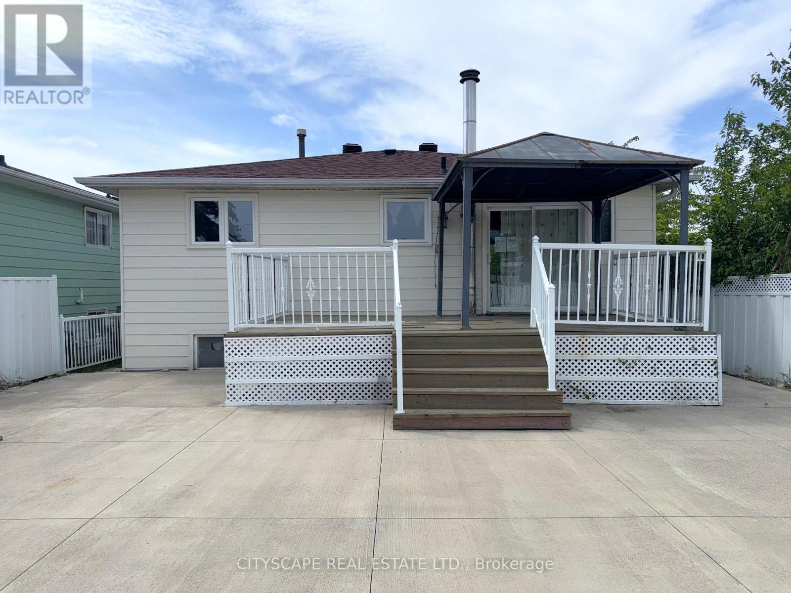 3720 Brandon Gate Drive Property Photo 47