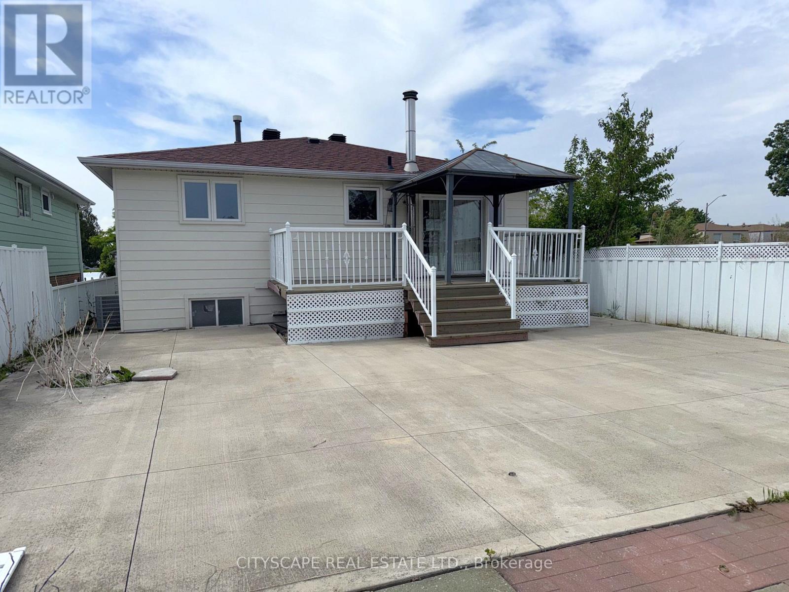 3720 Brandon Gate Drive Property Photo 48