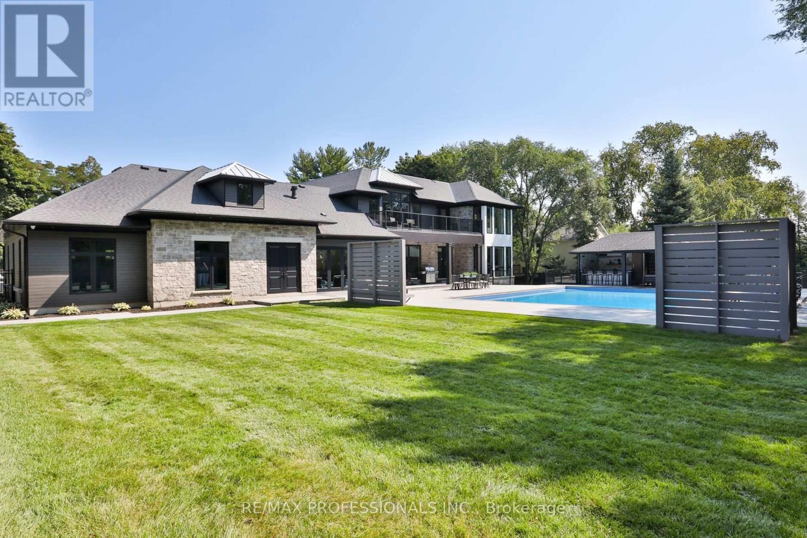 262 Maple Grove Drive Property Photo 48