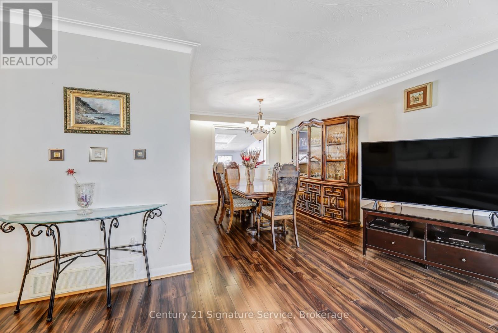8026 Mayfield Road Property Photo 7