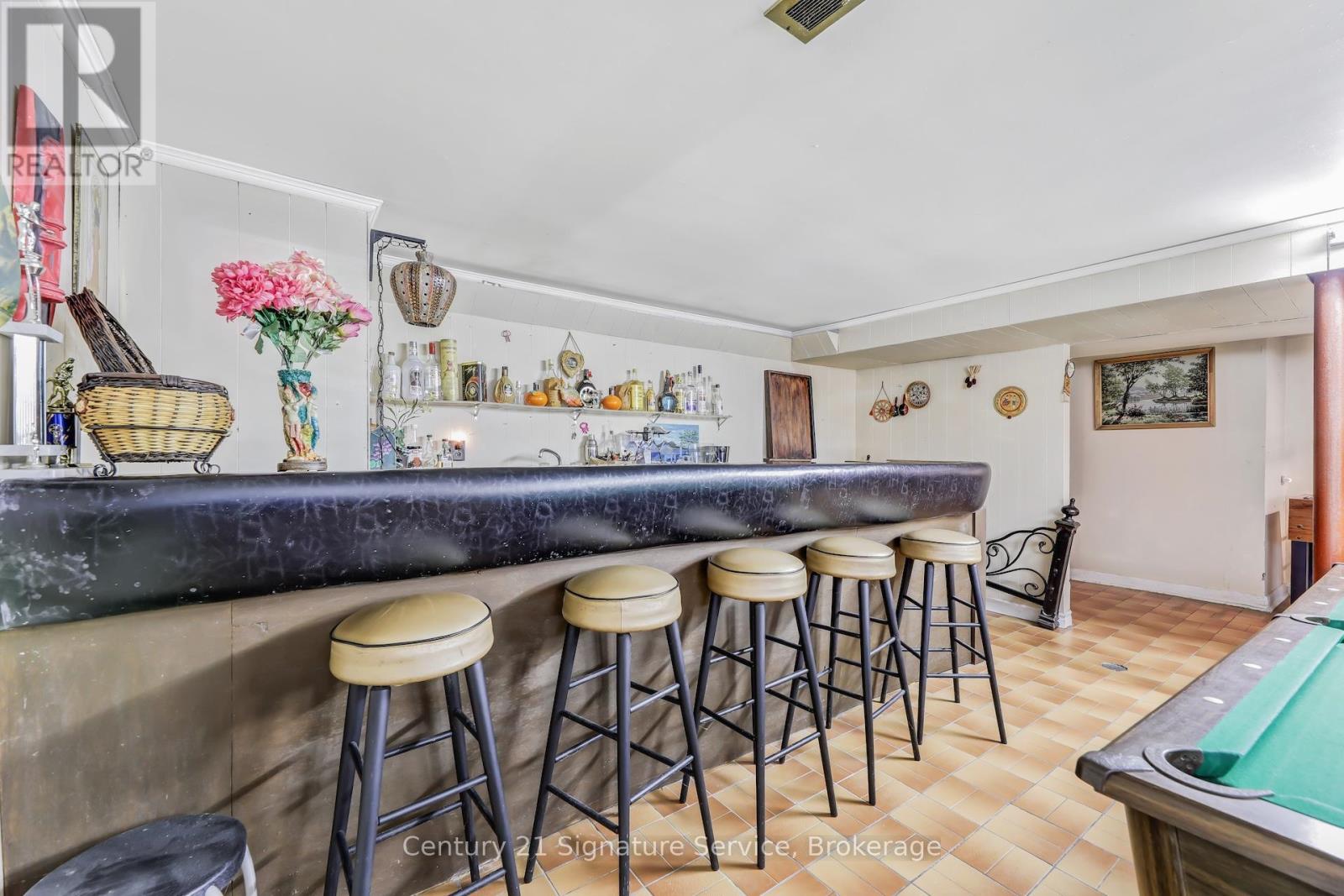 8026 Mayfield Road Property Photo 31