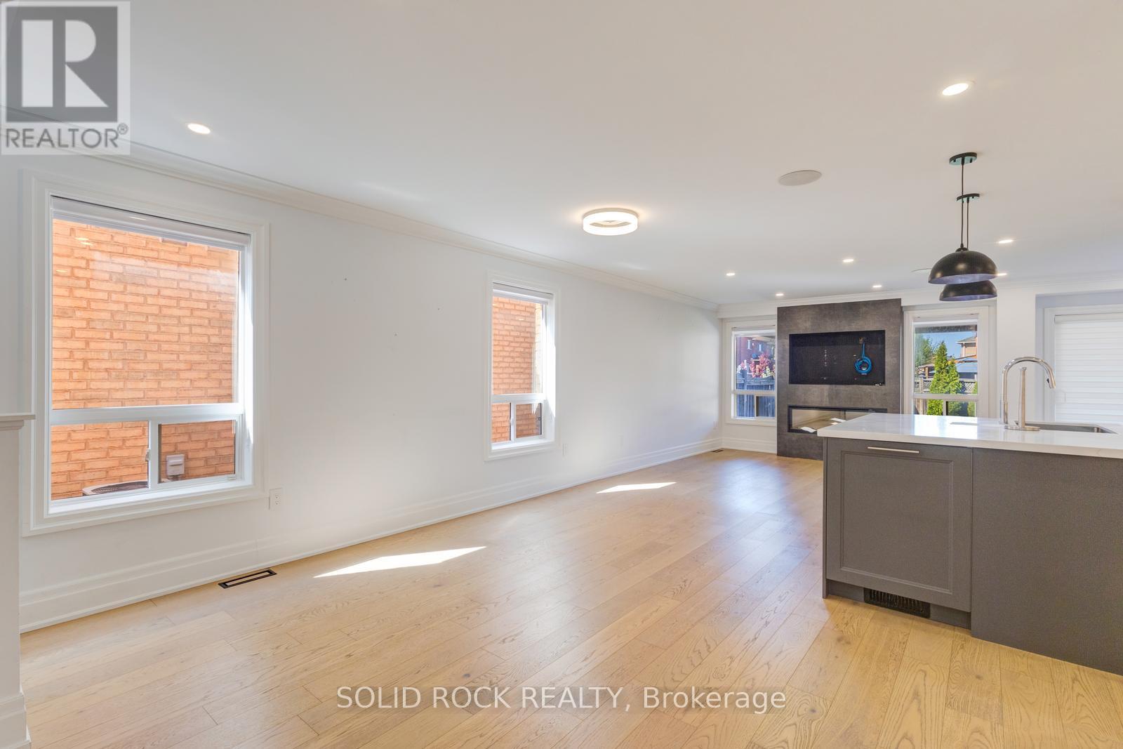 75 Tarquini Crescent Property Photo 6