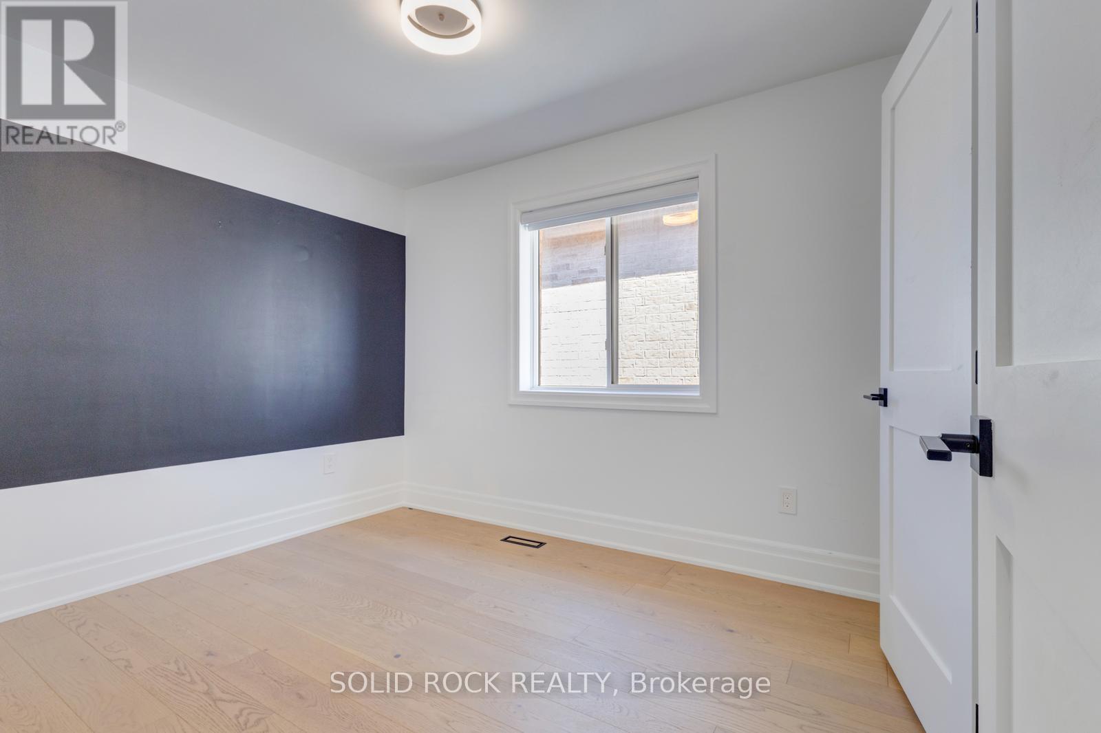 75 Tarquini Crescent Property Photo 33