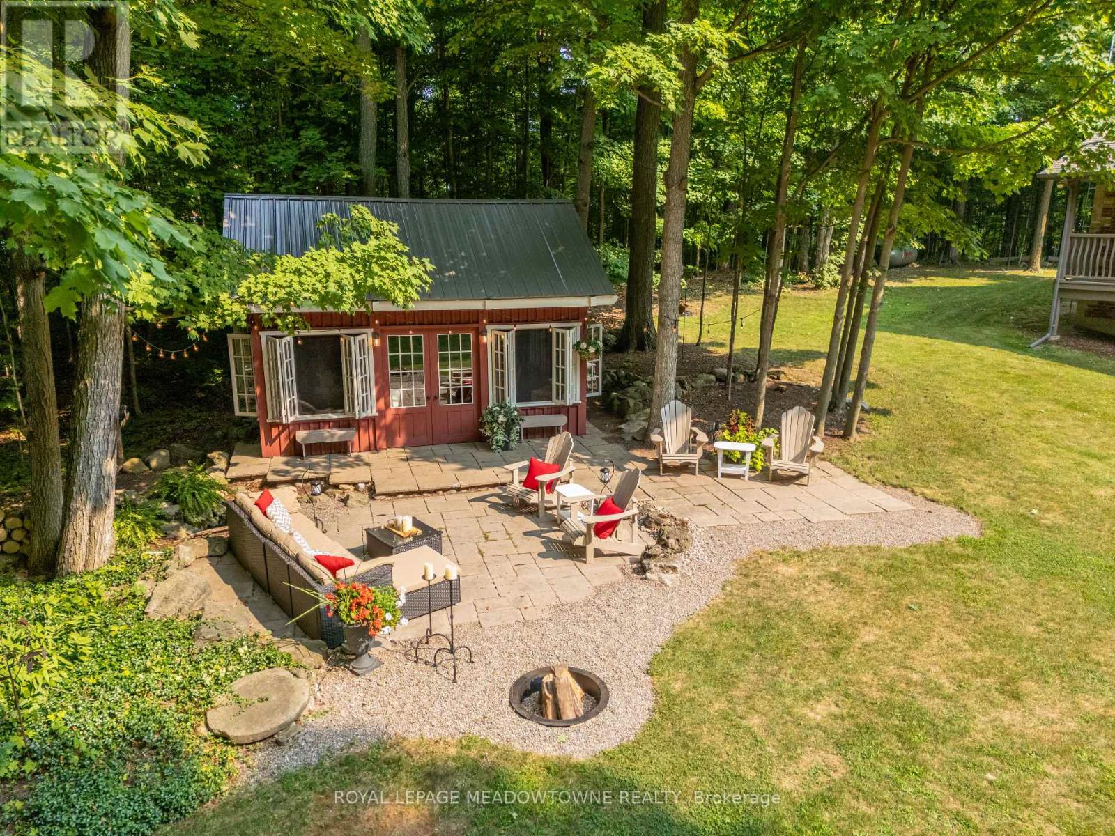 9802 Fifth Line Property Photo 35