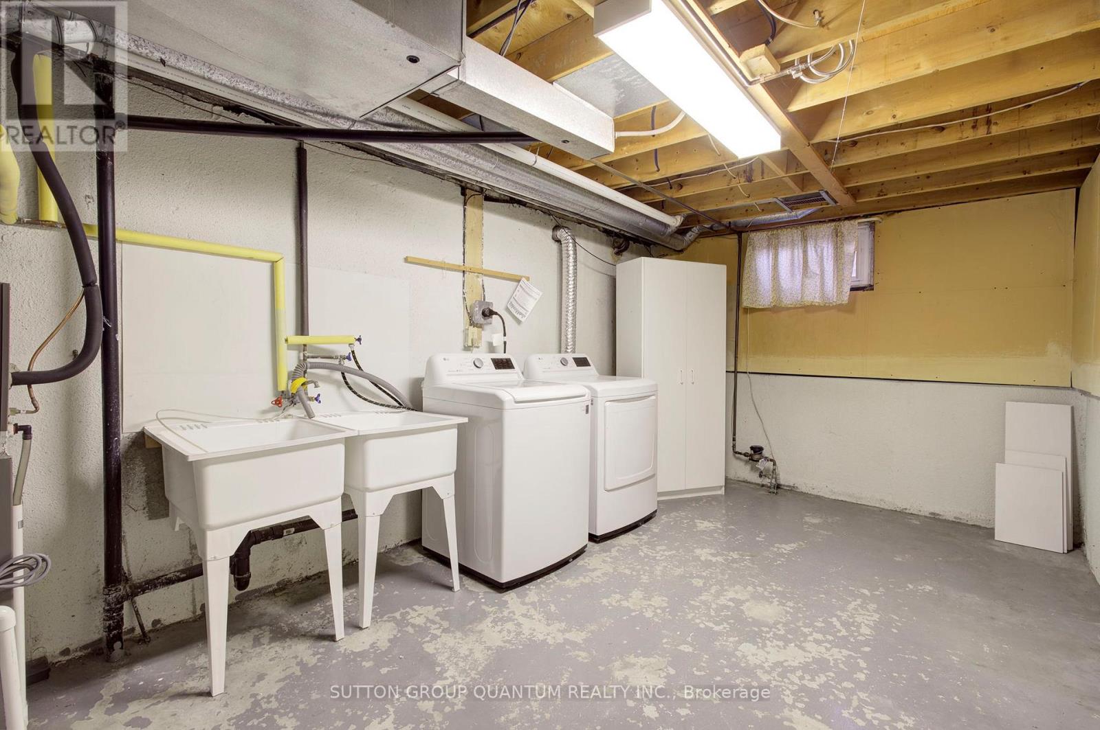 14 - 336 Queen Street S Property Photo 33