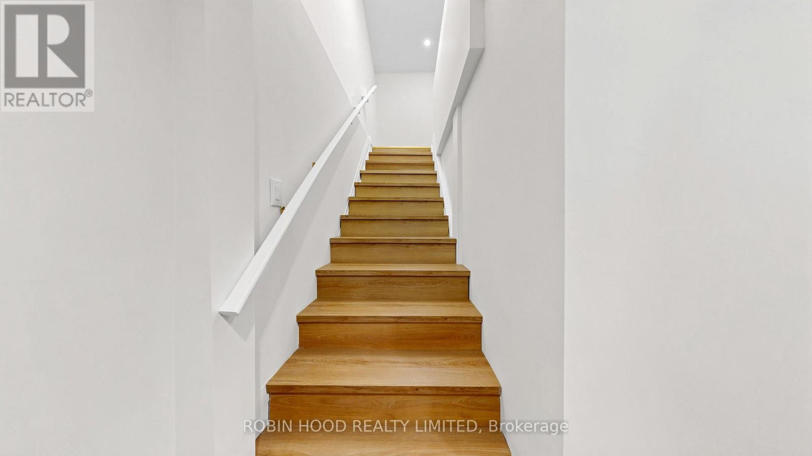 Garden Suite - 8 Laxton Avenue Property Photo 12