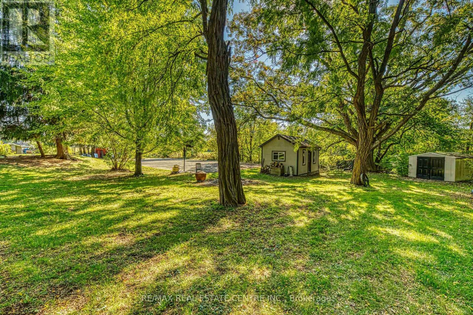 5590 Blind Line Property Photo 38