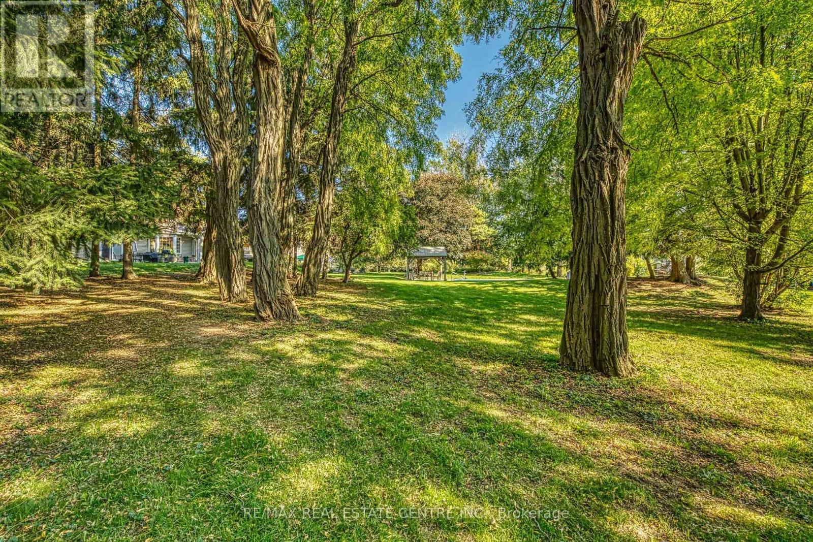 5590 Blind Line Property Photo 39