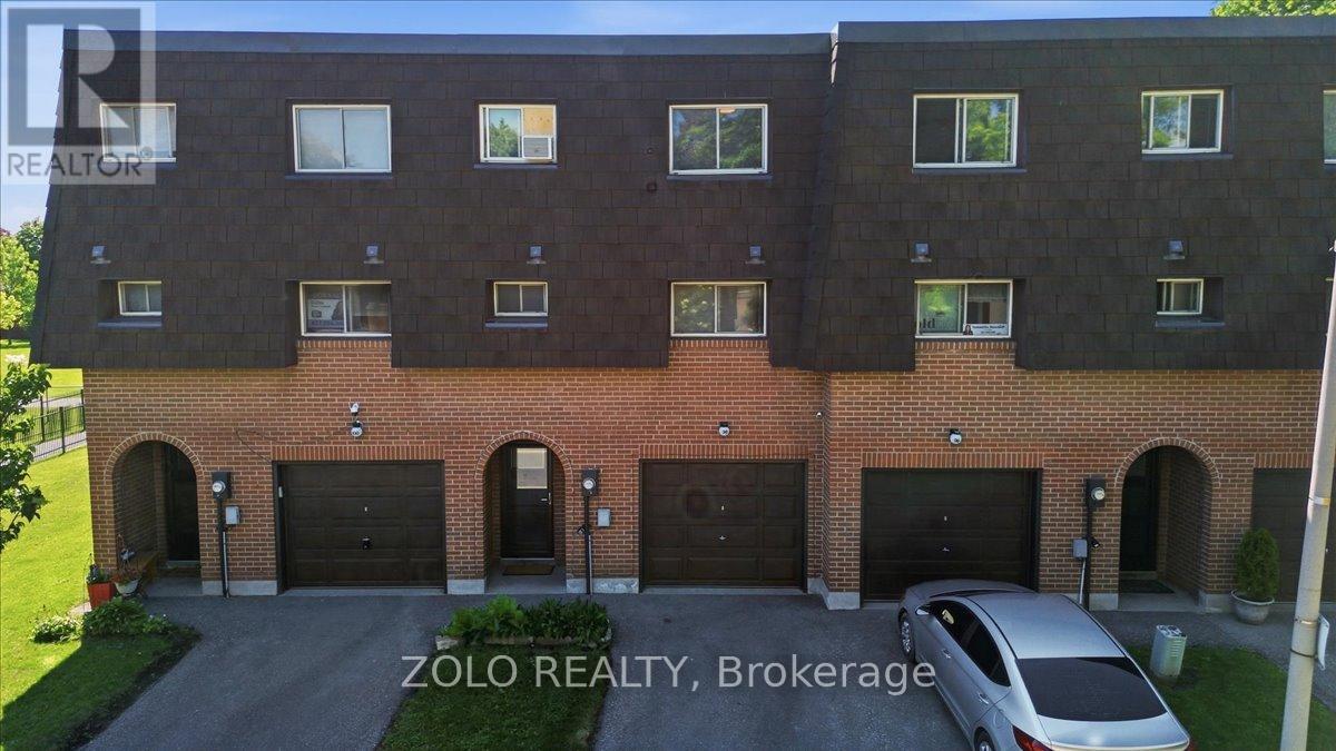 98 DARRAS COURT Property Photo 1