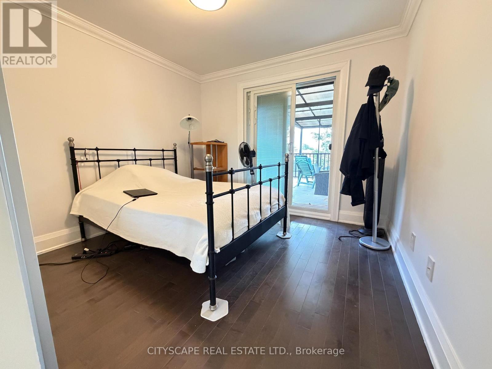 Upper - 135 Bonham Boulevard Property Photo 33